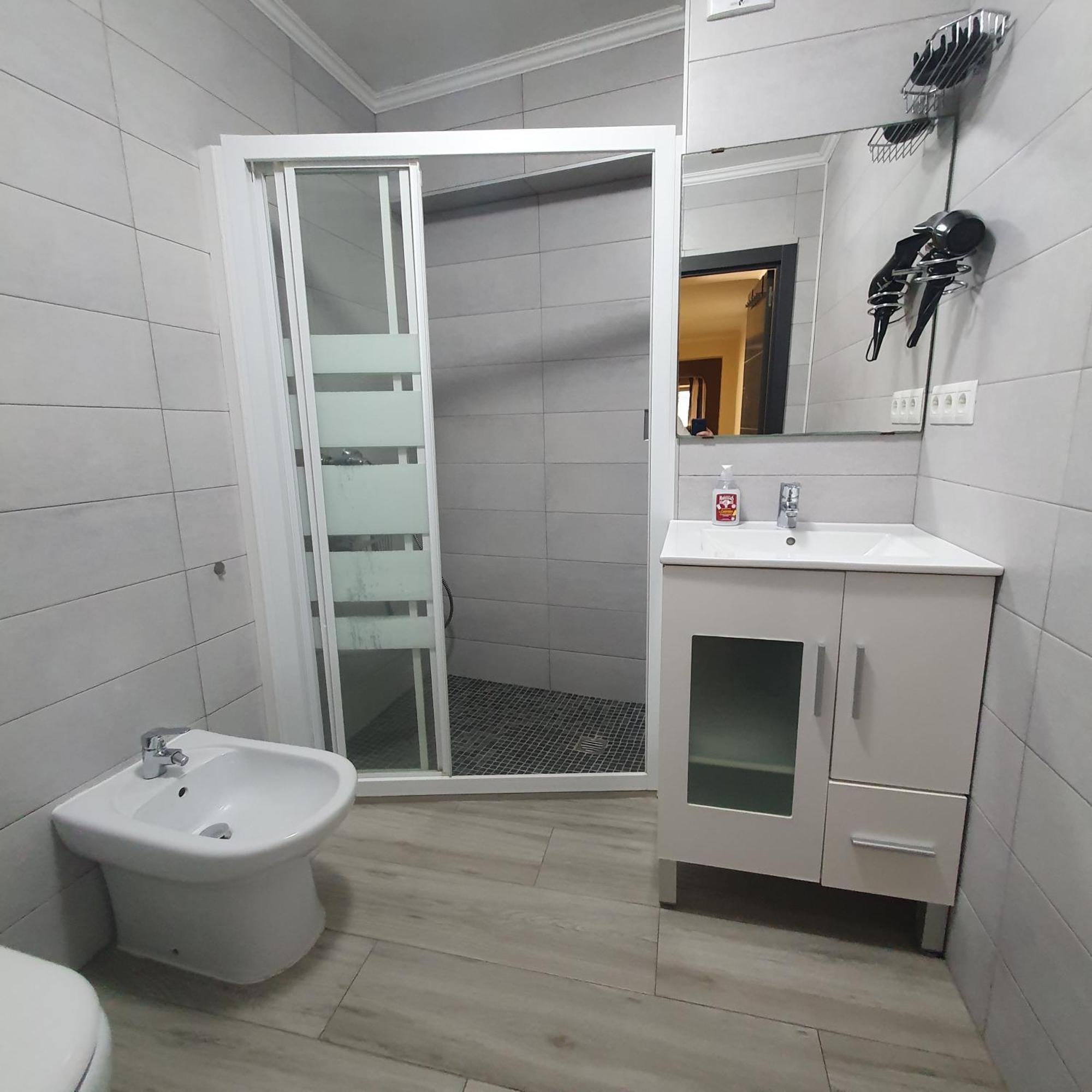 Apartamento Luminoso Y Acogedor Con Vista Al Mar กูลเญรา ภายนอก รูปภาพ