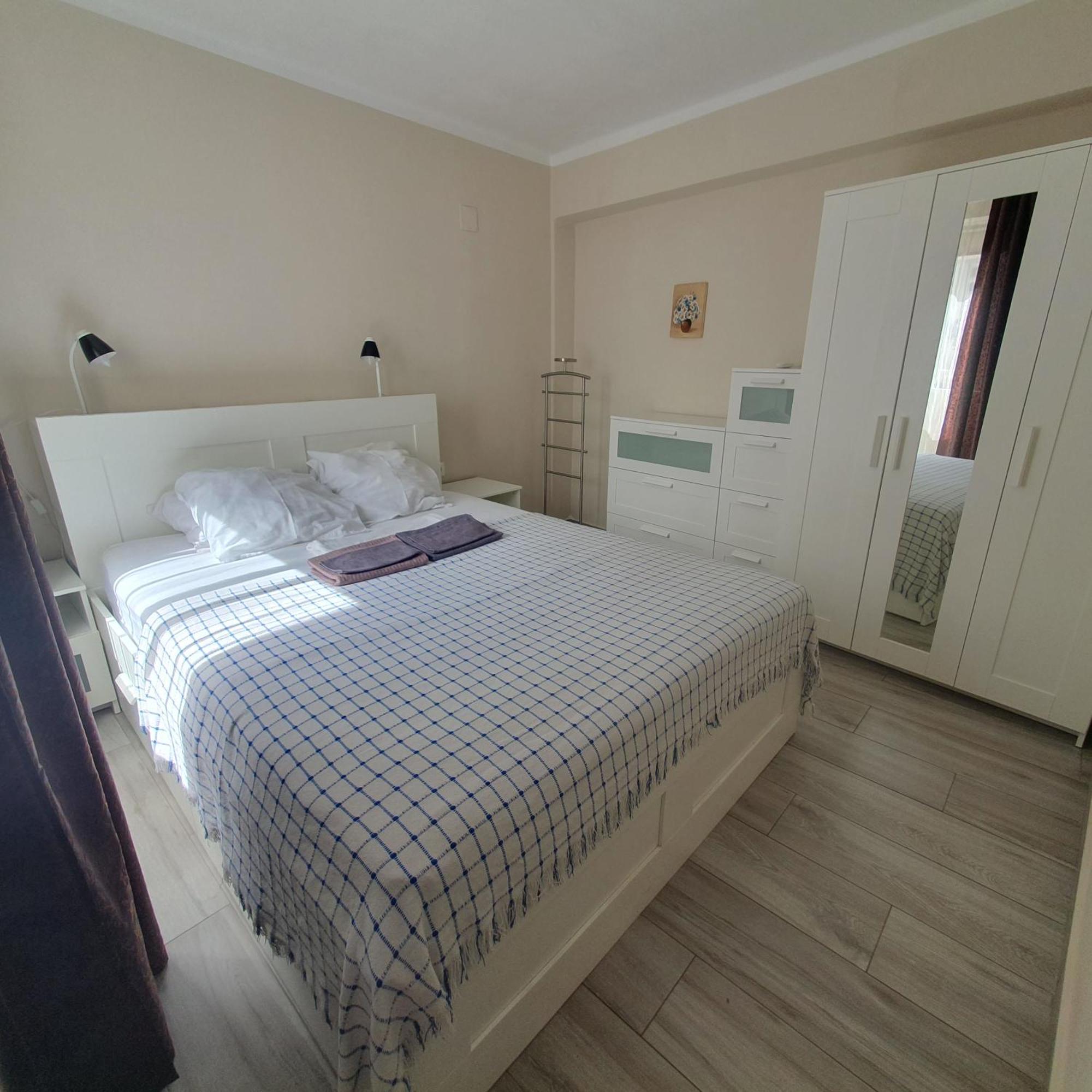 Apartamento Luminoso Y Acogedor Con Vista Al Mar กูลเญรา ภายนอก รูปภาพ